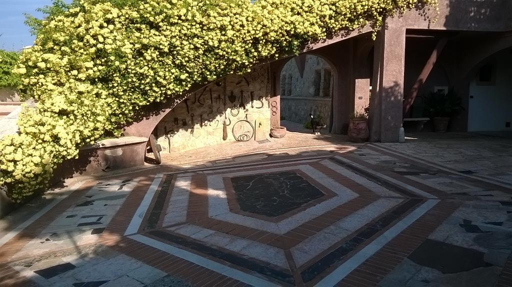Bed And Breakfast Posserle Padenghe sul Garda Kültér fotó