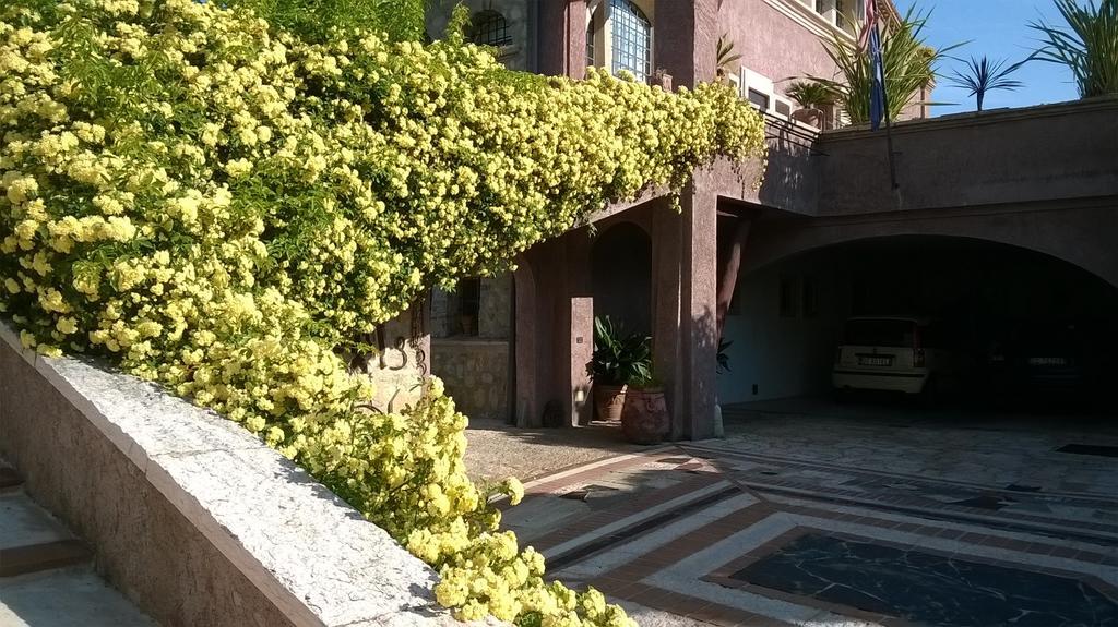 Bed And Breakfast Posserle Padenghe sul Garda Kültér fotó