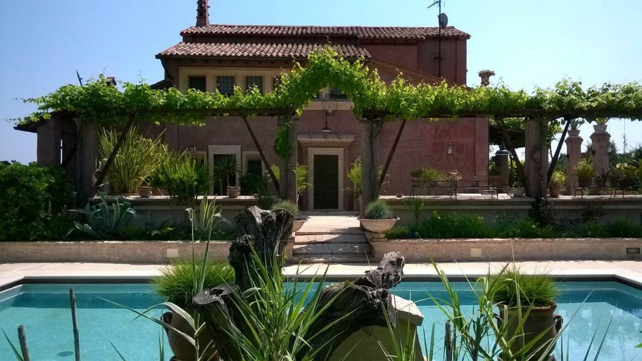 Bed And Breakfast Posserle Padenghe sul Garda Kültér fotó